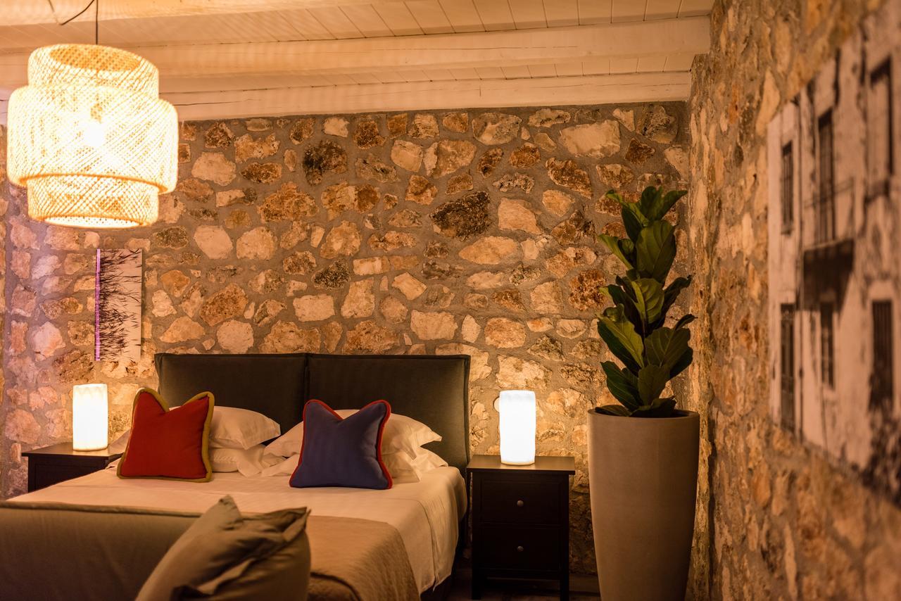 North Point Rooms Antipata  Luaran gambar