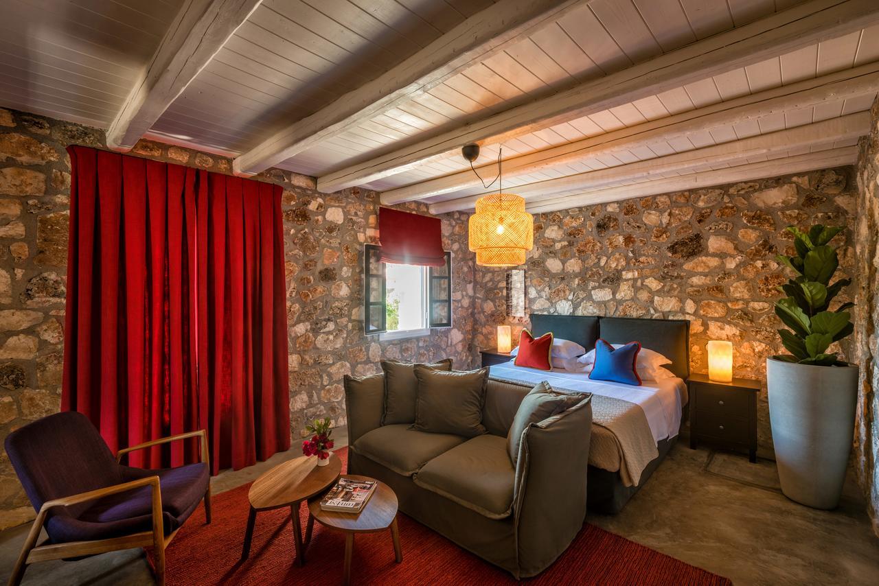 North Point Rooms Antipata  Luaran gambar